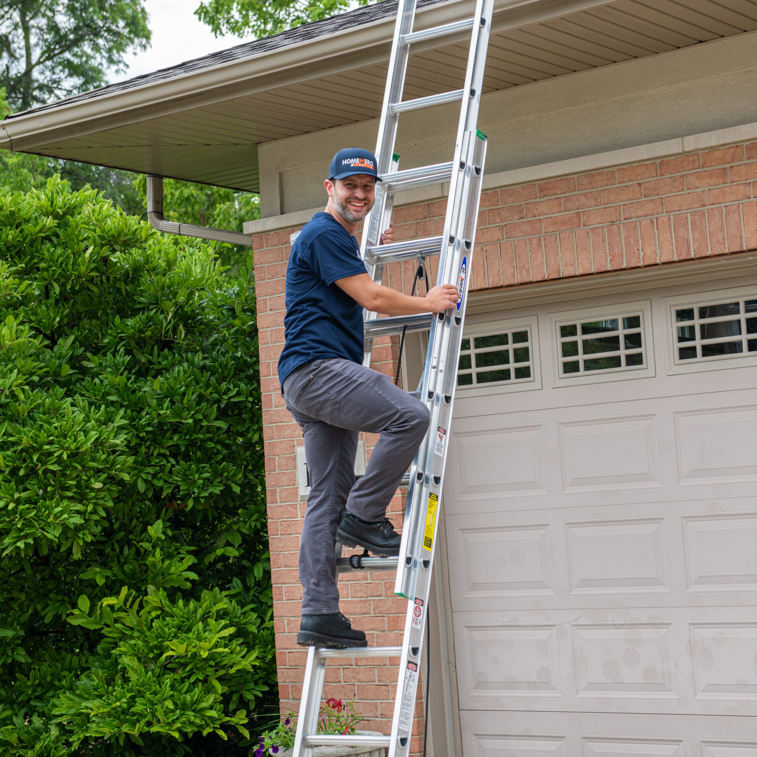 Residential roof replacement in Chicago IL