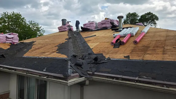 New roof installed on a home in Naperville Illinois
