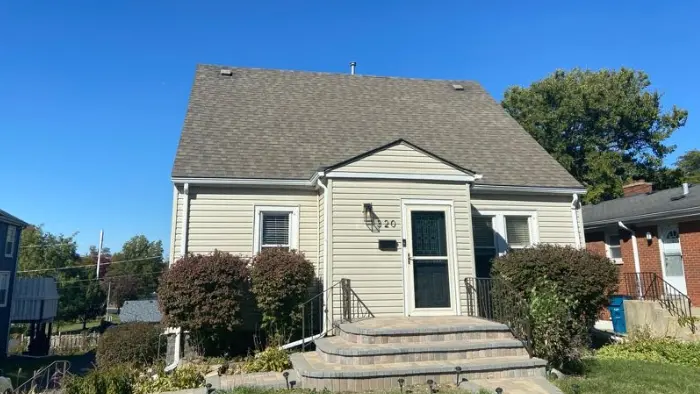 Replaced roof on a home in Woodridge Illinois
