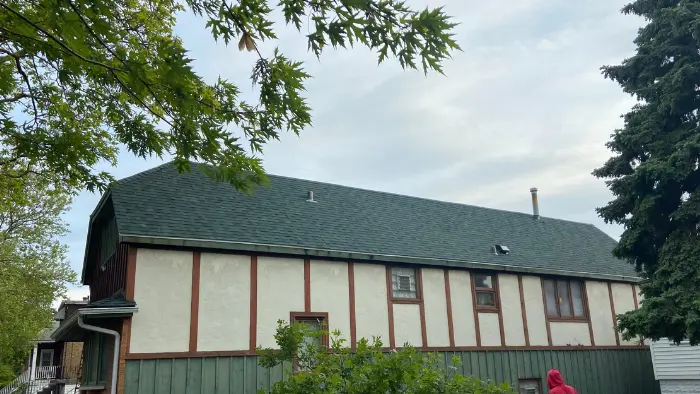 Roof replaced on a home in Chicago Illinois

