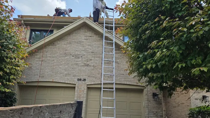 Wood shake roof replaced on a home in Woodridge Illinois
