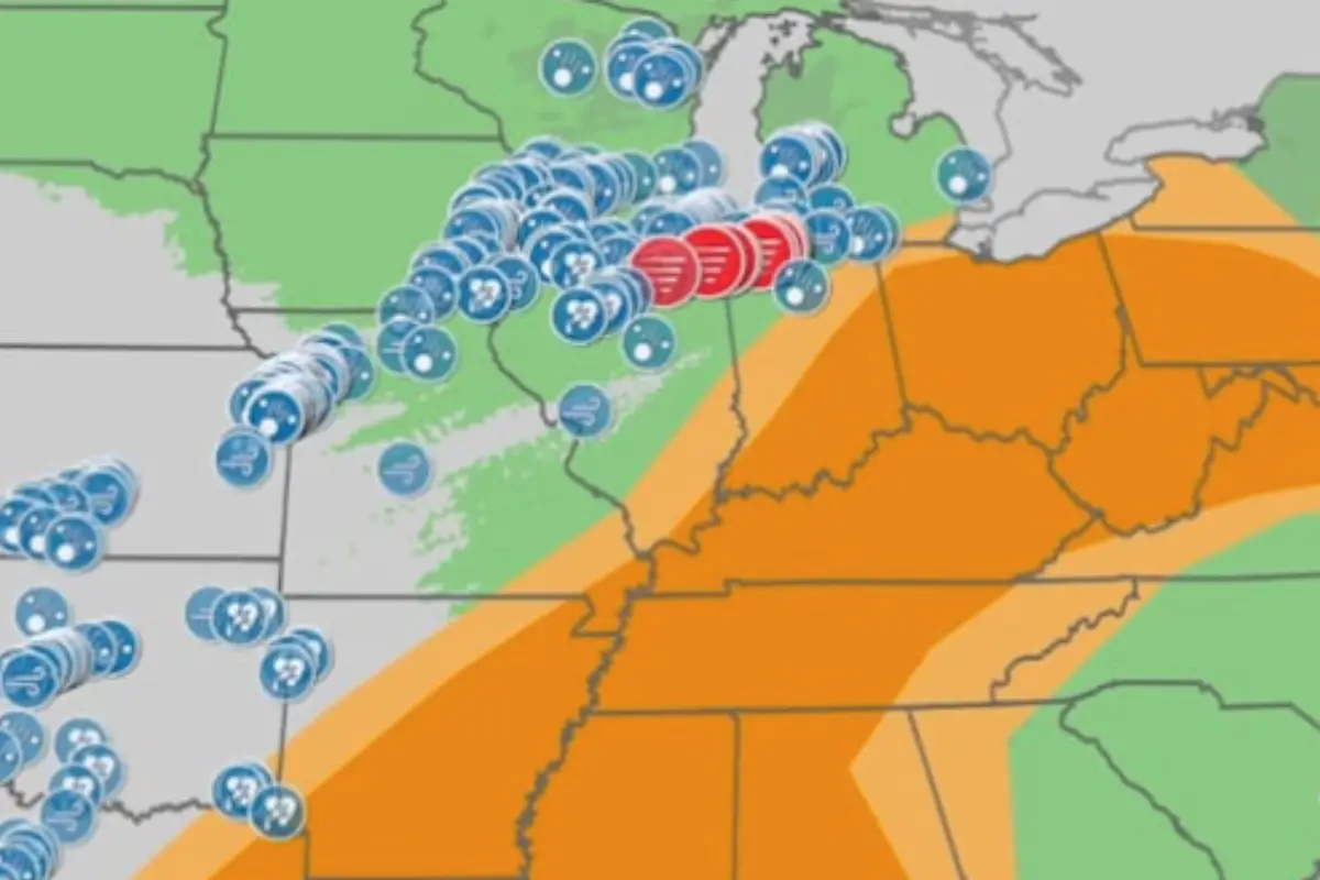 NWS severe storm map showing hail path across western Chicago suburbs March 10 2026